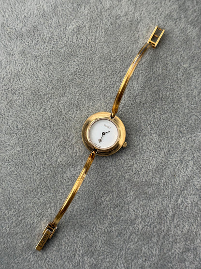 Vintage 1100L Gucci Watch