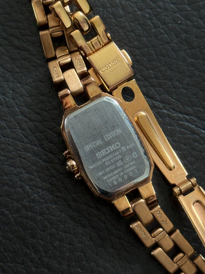 Very Rare & Boxed Special Edition Rose Gold Hearts Seiko Watch 1N01-0PD0