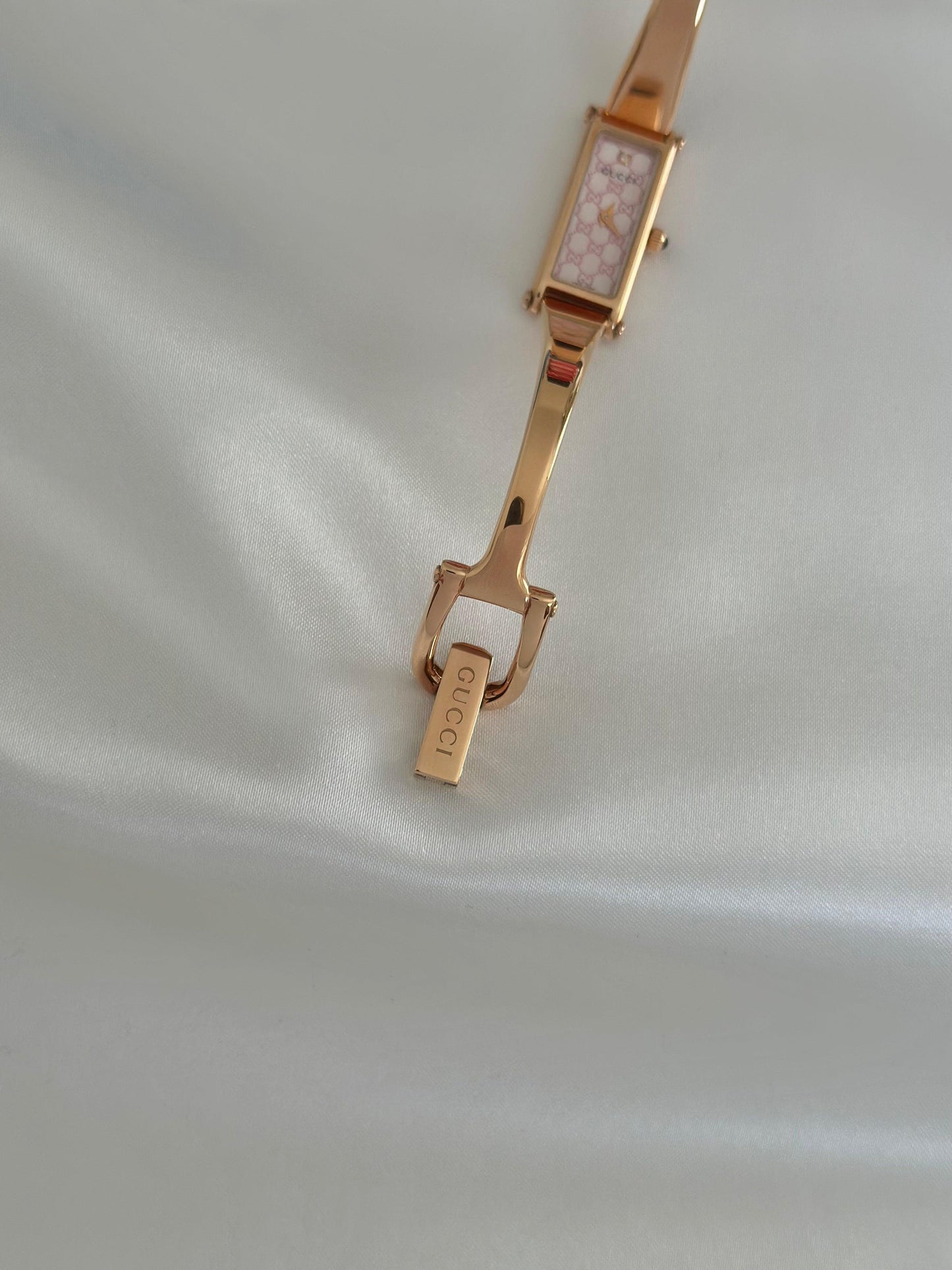 Rare Rose Gold 1500L Gucci Watch