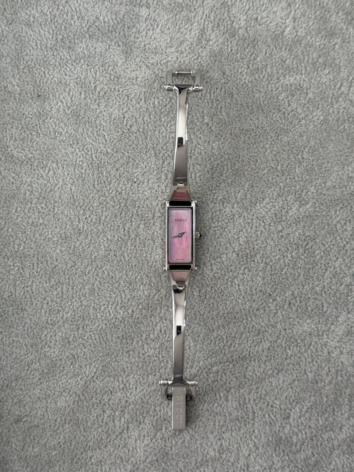 Gorgeous Vintage 1500L Gucci Watch