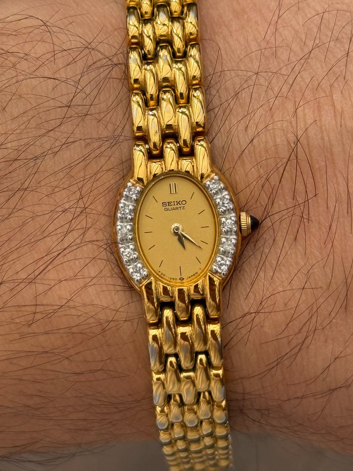 Rare 1991 Vintage Seiko Watch - Special Diamond Bezel 1F20-5G19