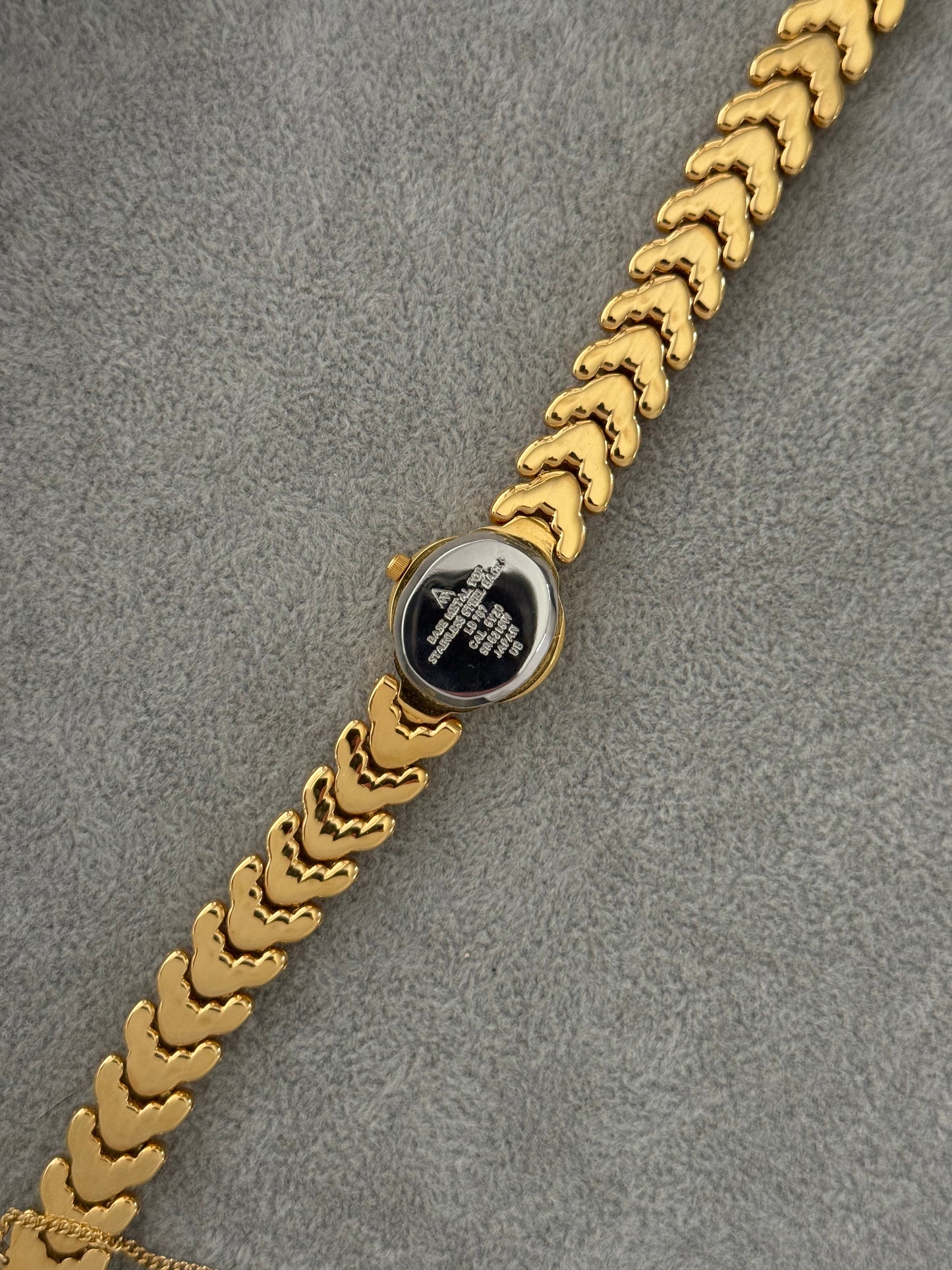 Vintage Mother Of Pearl Accurist Watch