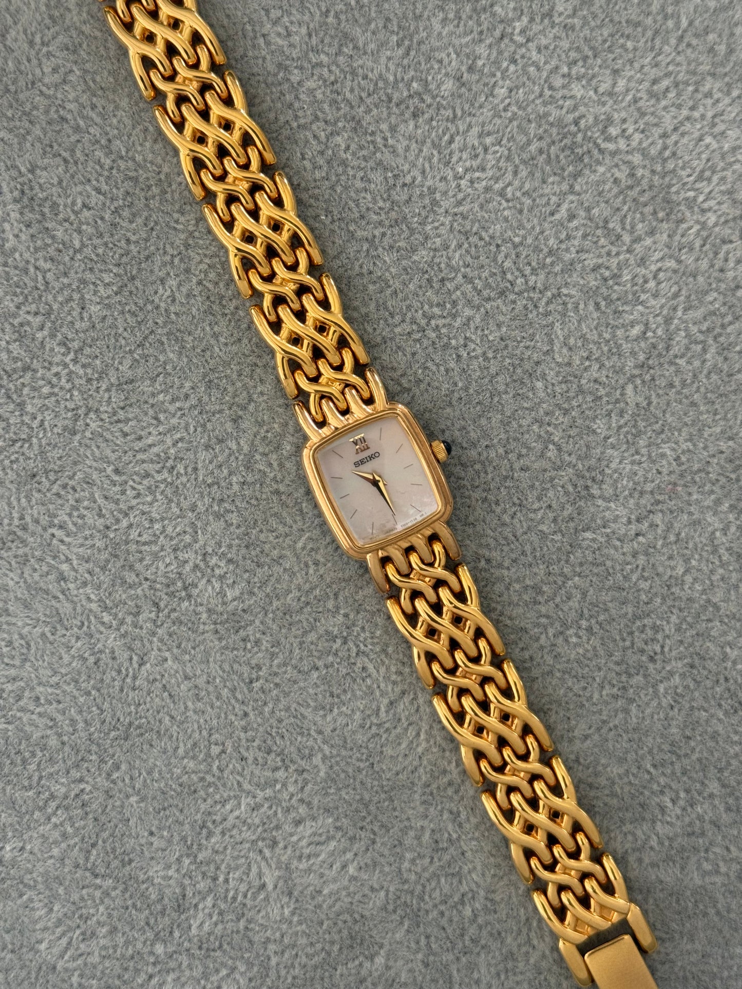 Vintage Mother Of Pearl Seiko Watch