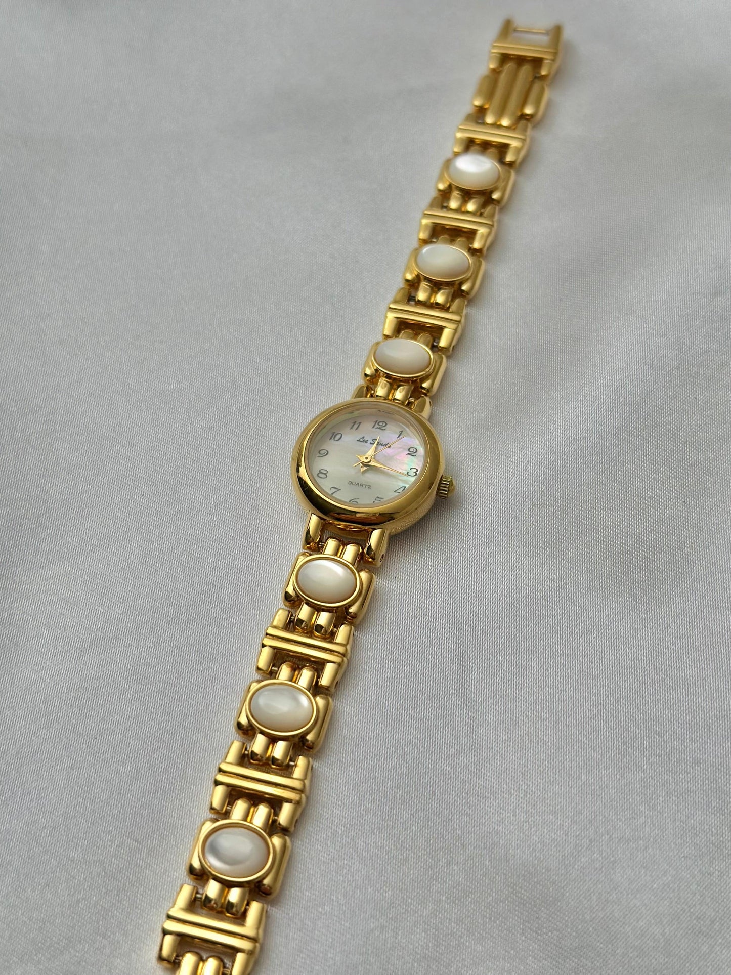 Vintage Pearl Gem Watch