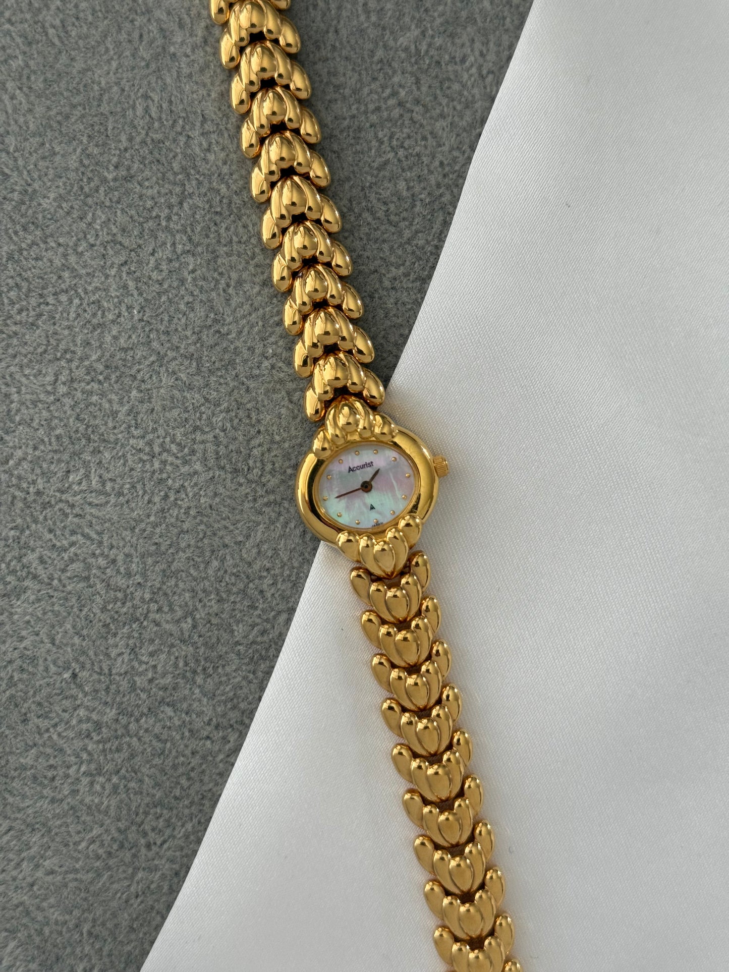 Vintage Mother Of Pearl Accurist Watch