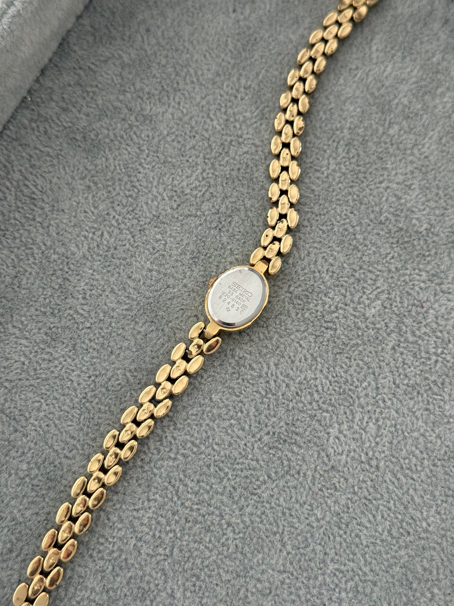 NW Rare Vintage Ruby Stone Seiko