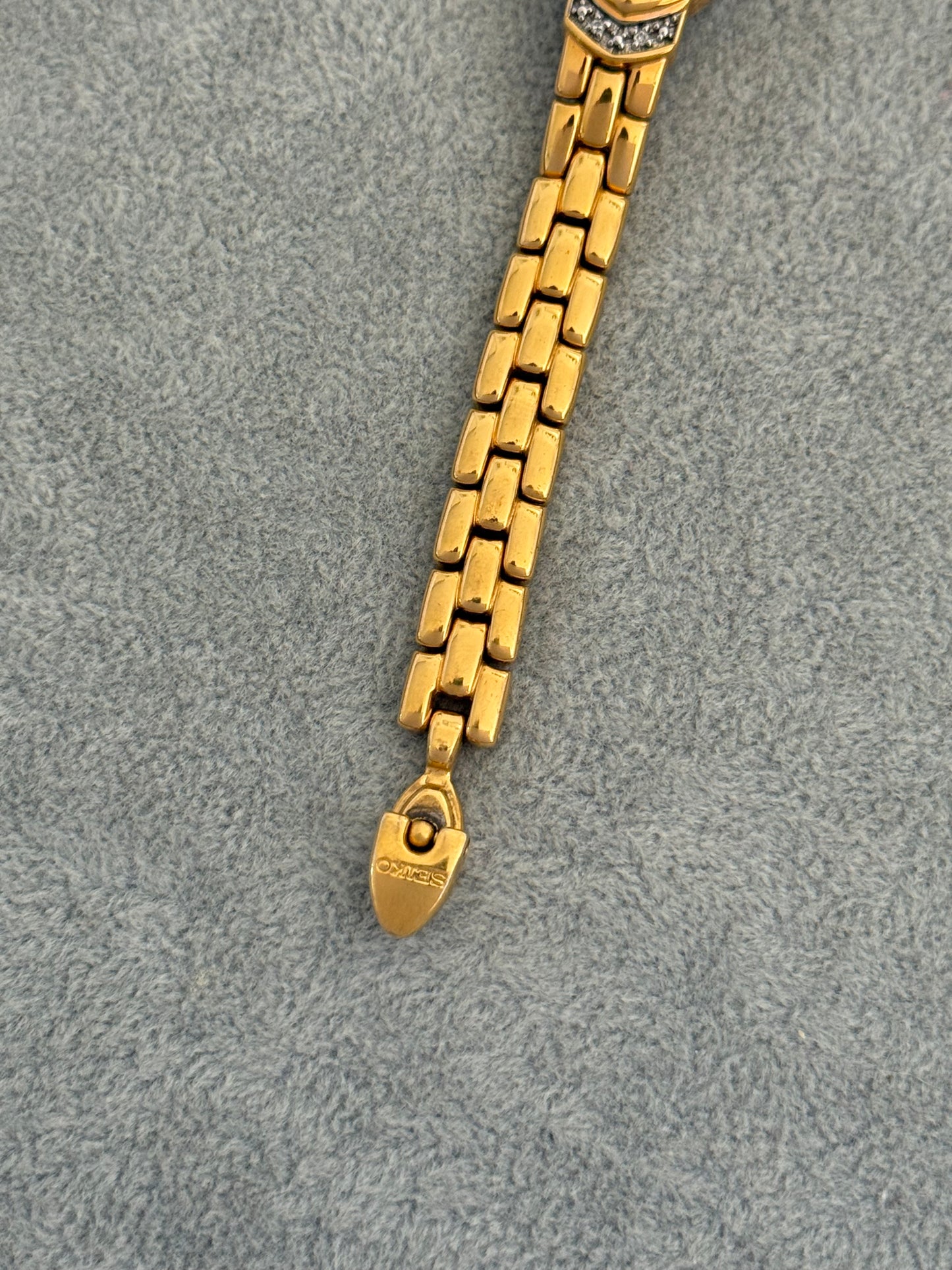 Rare Vintage 1990’s Diamond Bezel Seiko Watch 1N00-6E79