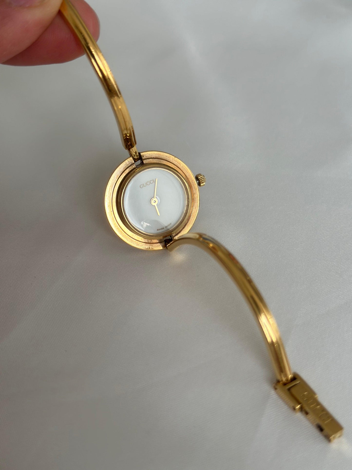 Vintage 1100L Gucci Watch