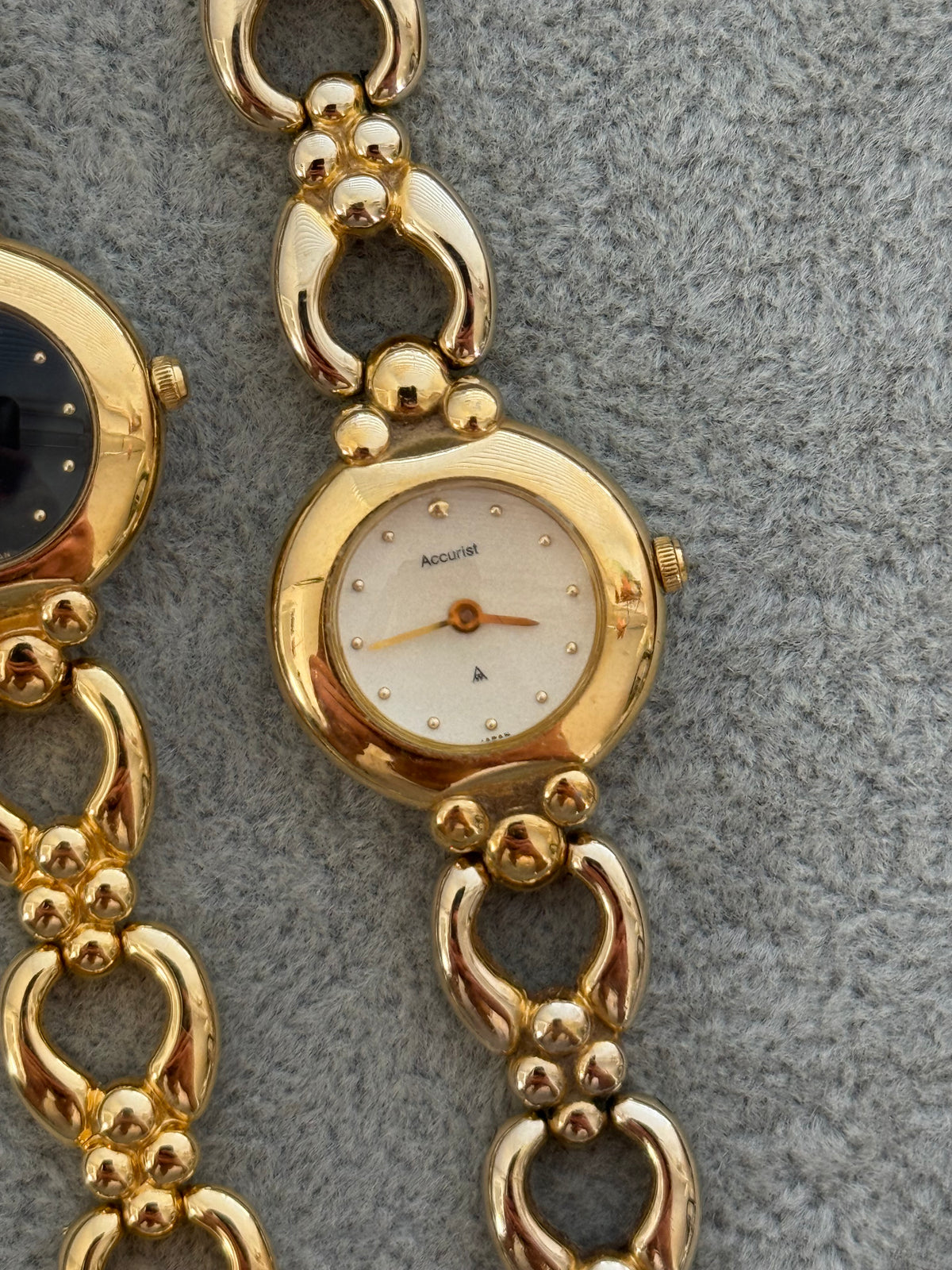 Matching Vintage Accurist Watch Set