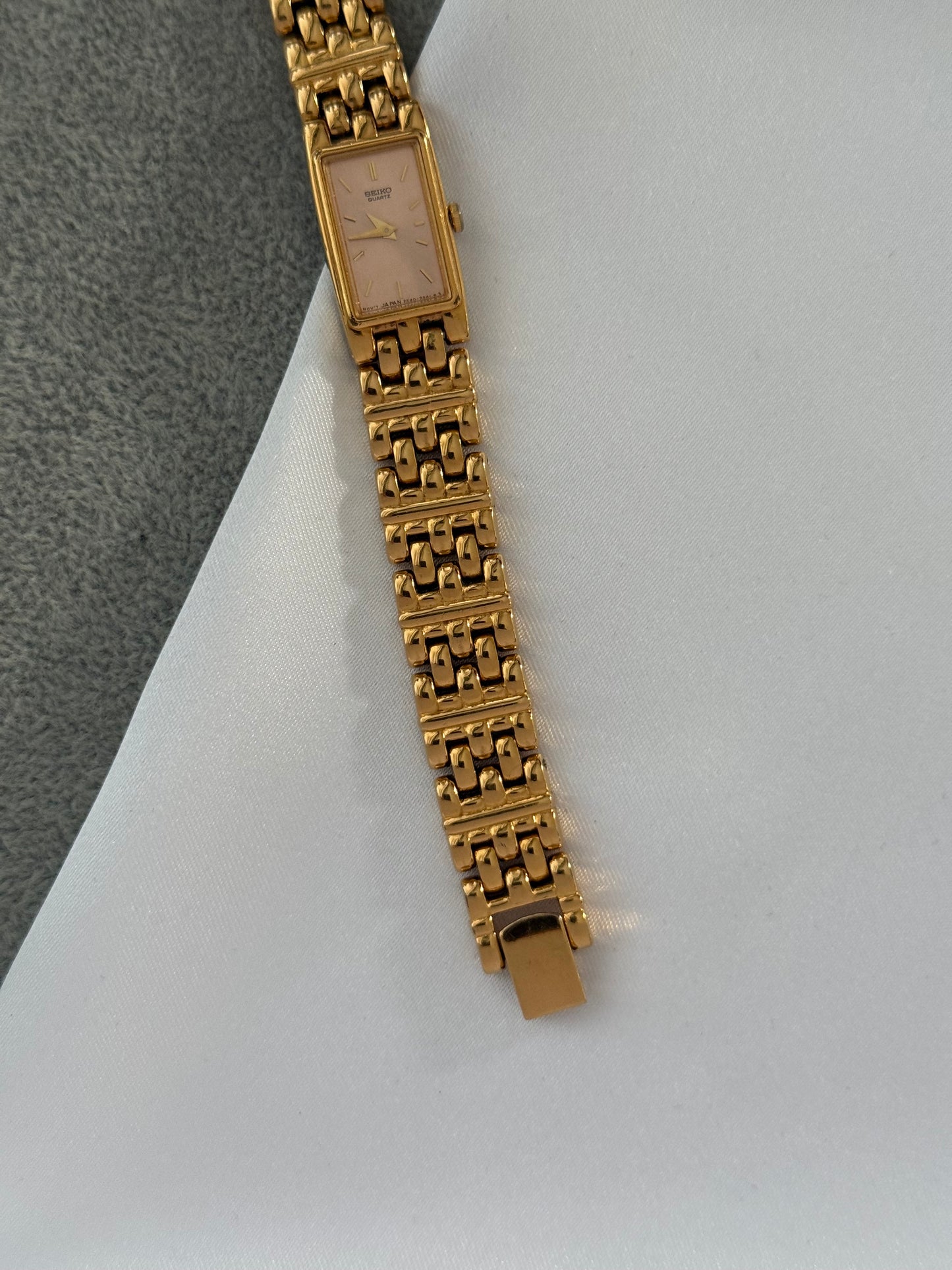 Vintage Pink Dial Seiko Watch