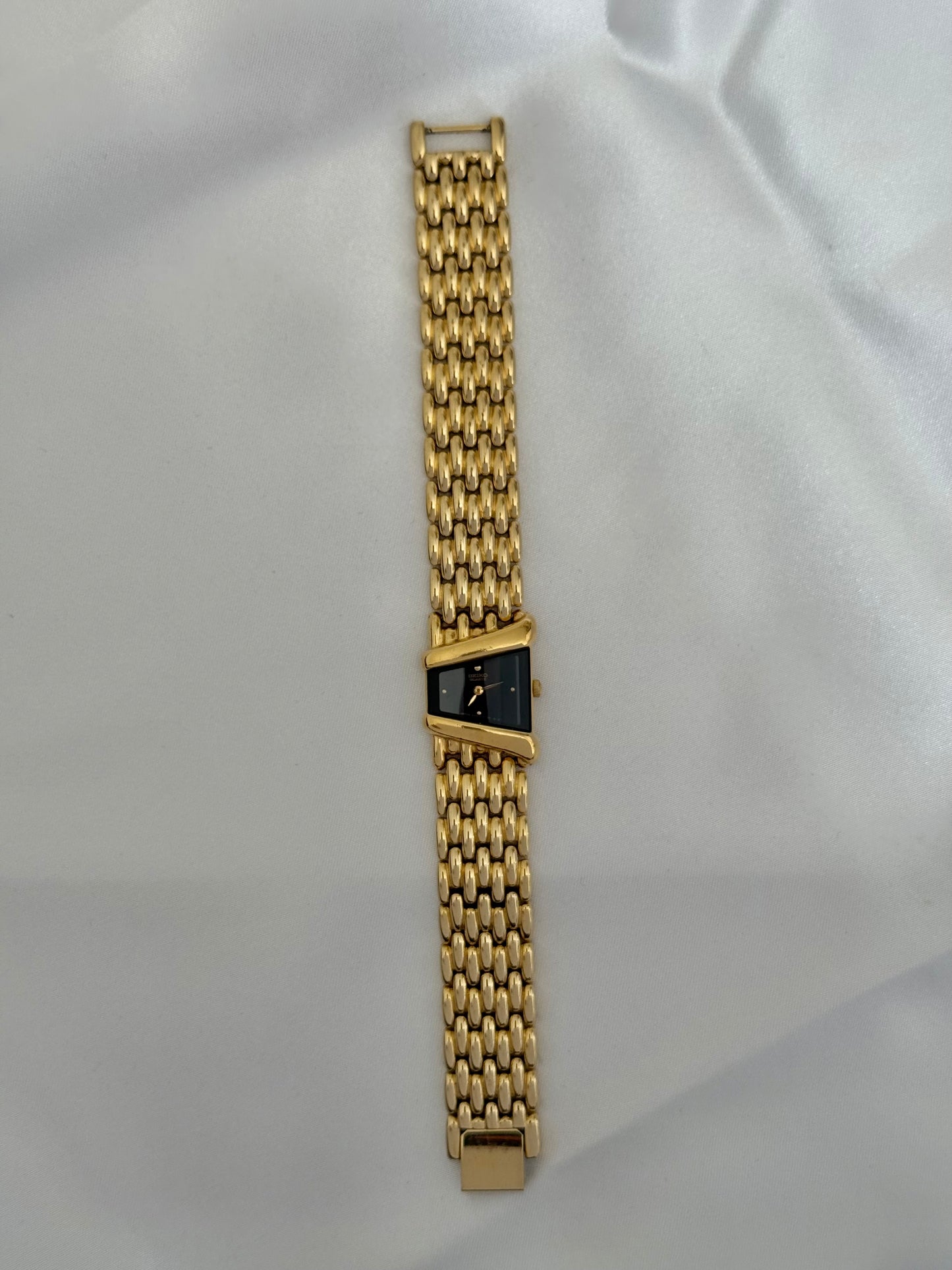 Rare Vintage Asymmetric Seiko Watch