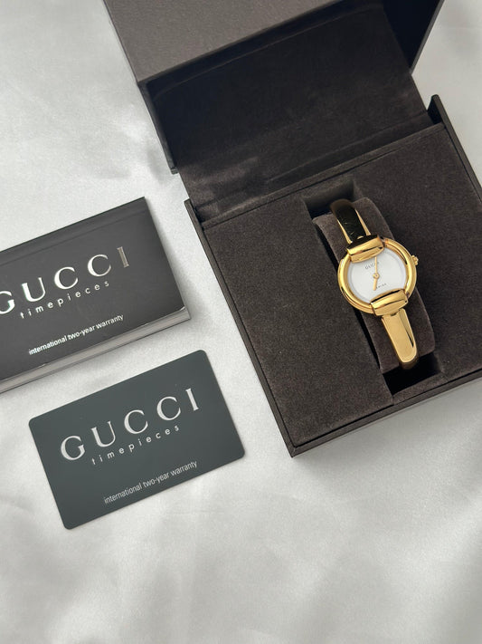 Vintage 1400L Gucci Watch