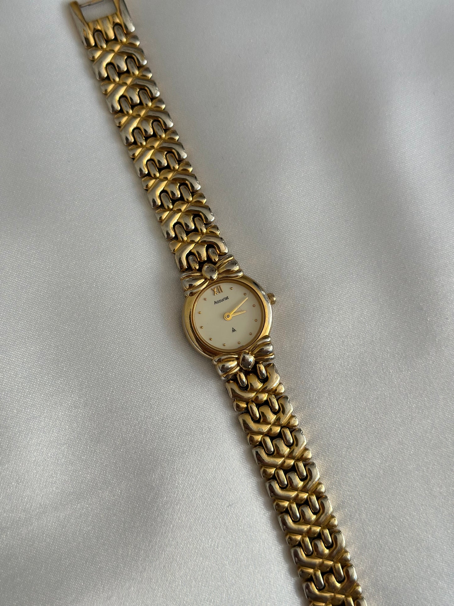 Vintage Accurist Watch