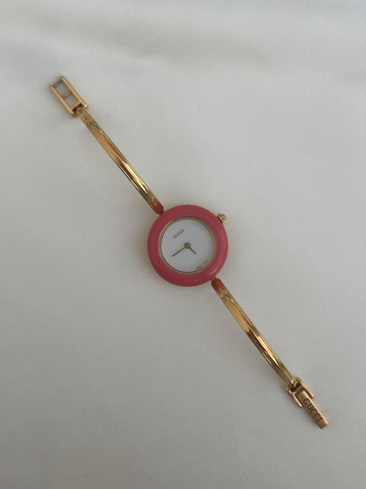 Vintage 1100L Gucci Watch