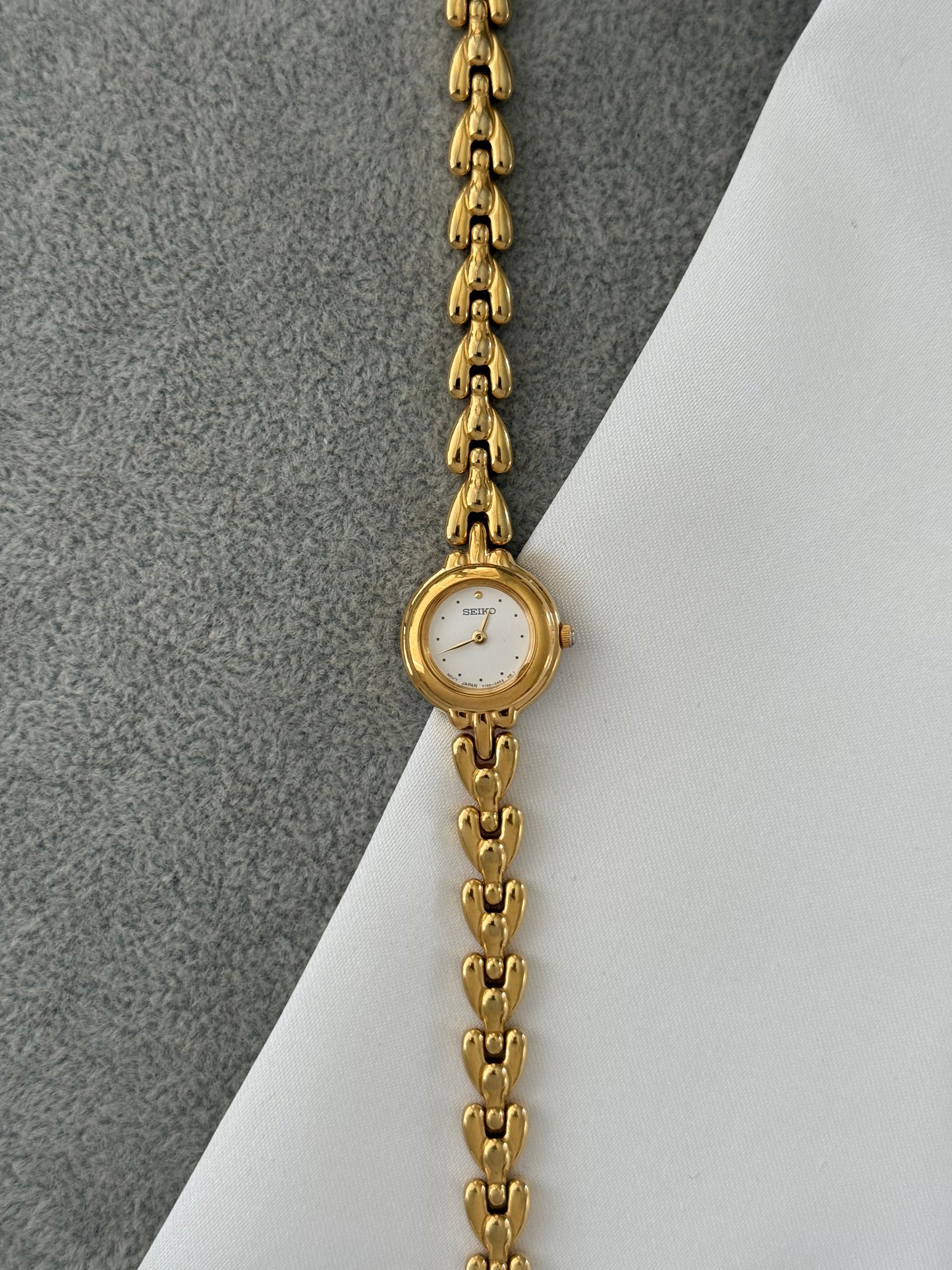 Vintage Dainty Seiko Watch Set