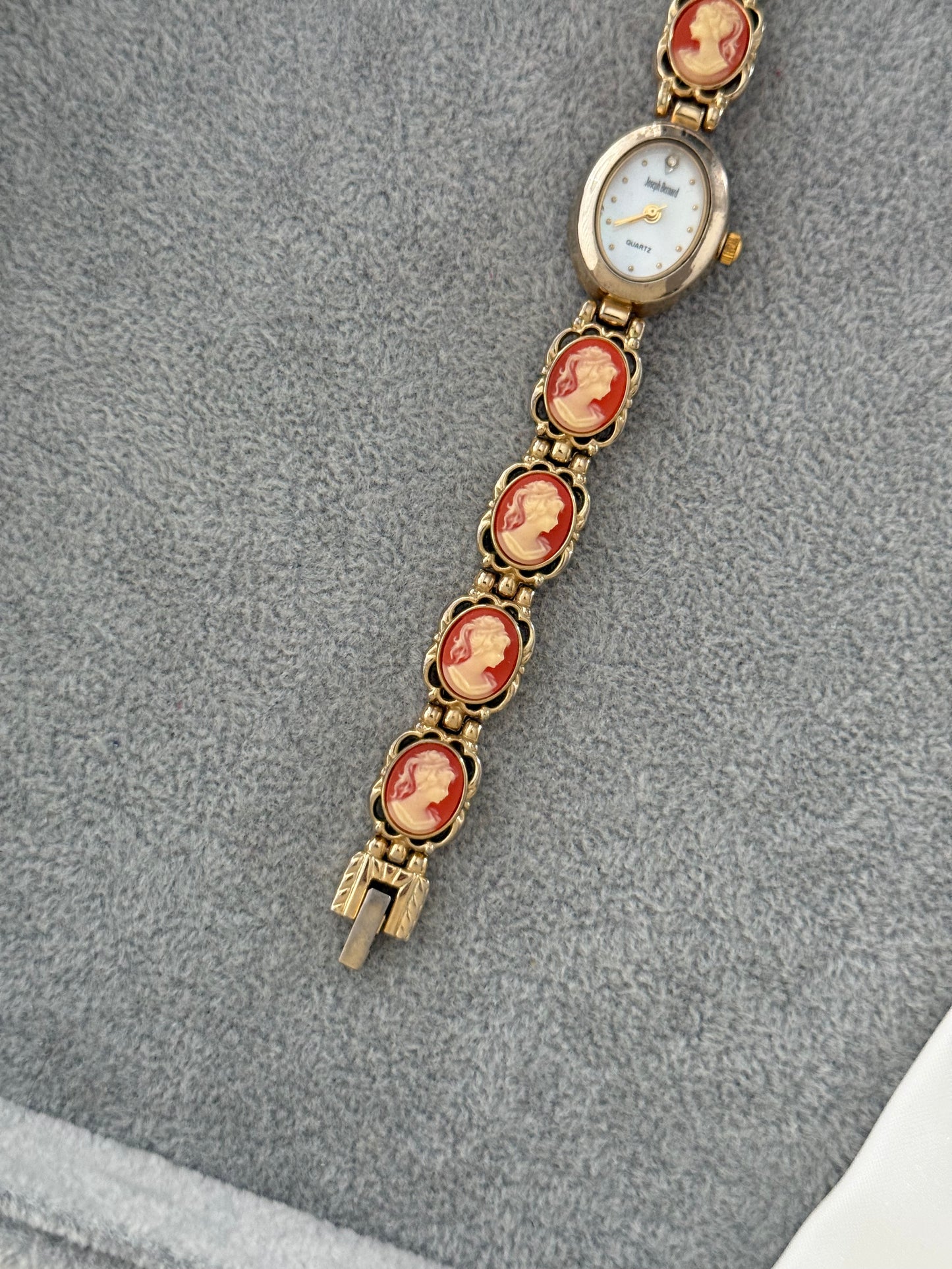Vintage Cameo Watch