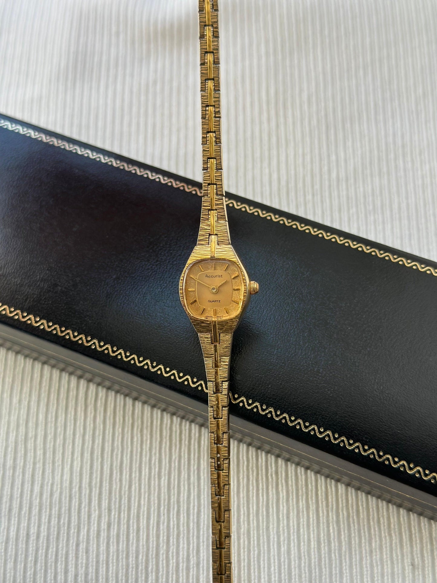 Montre Accurist vintage