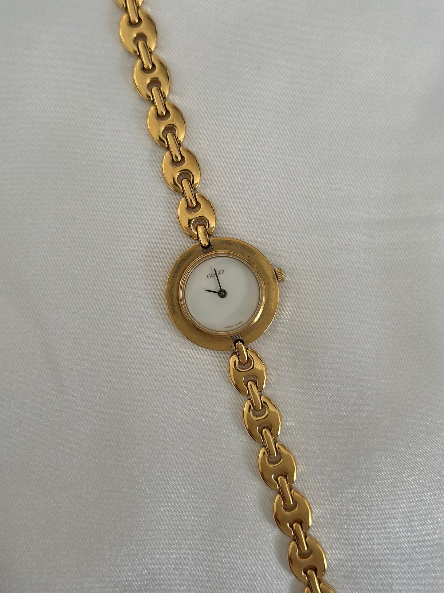 Vintage 1200L Gucci Watch