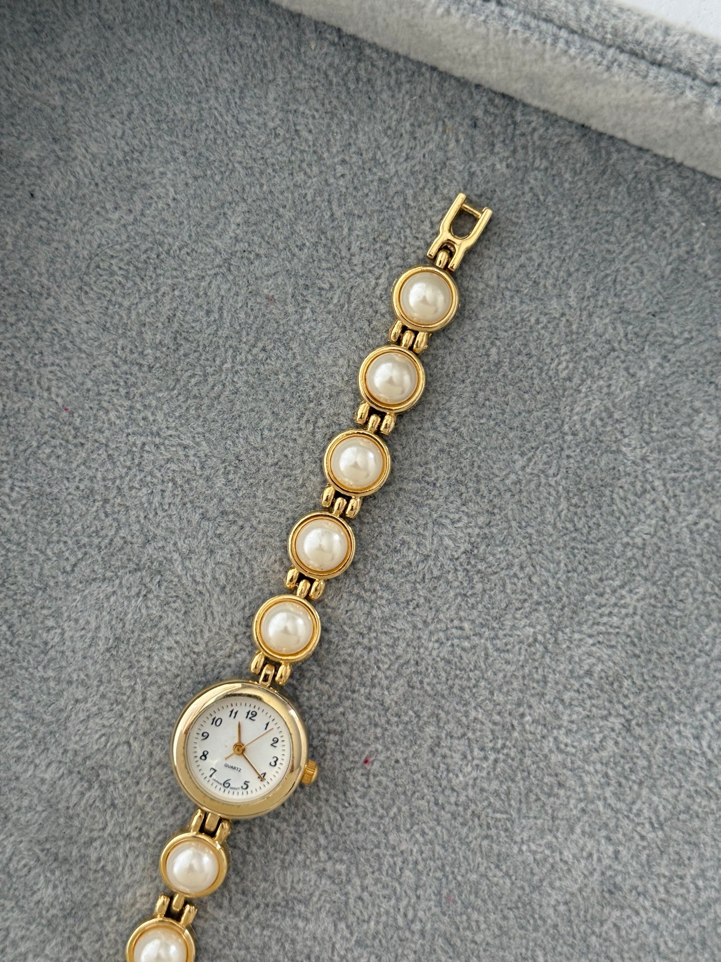 Vintage Pearl Watch