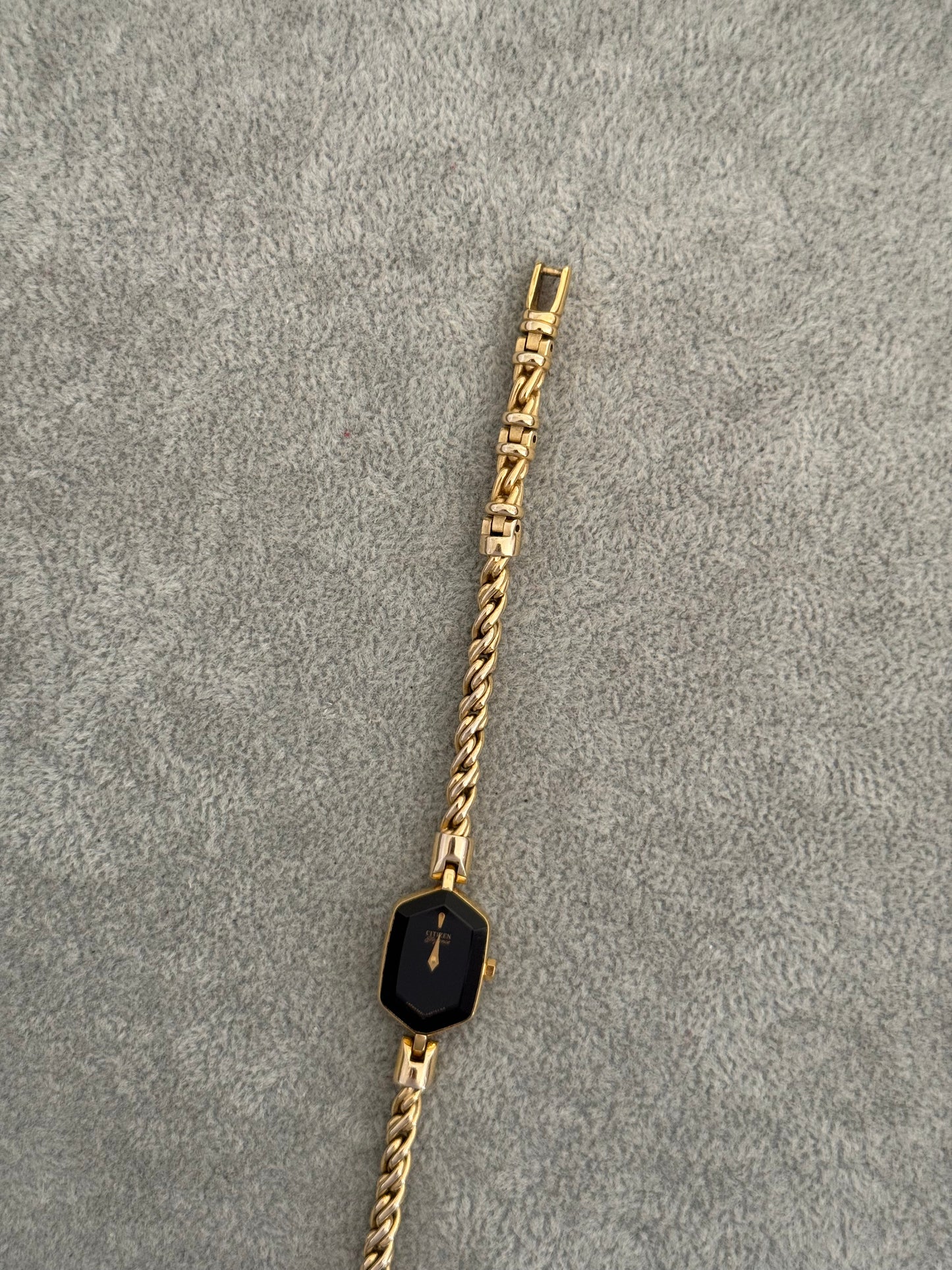 Very Rare Black Dial Vintage Citizen Elegance Watch