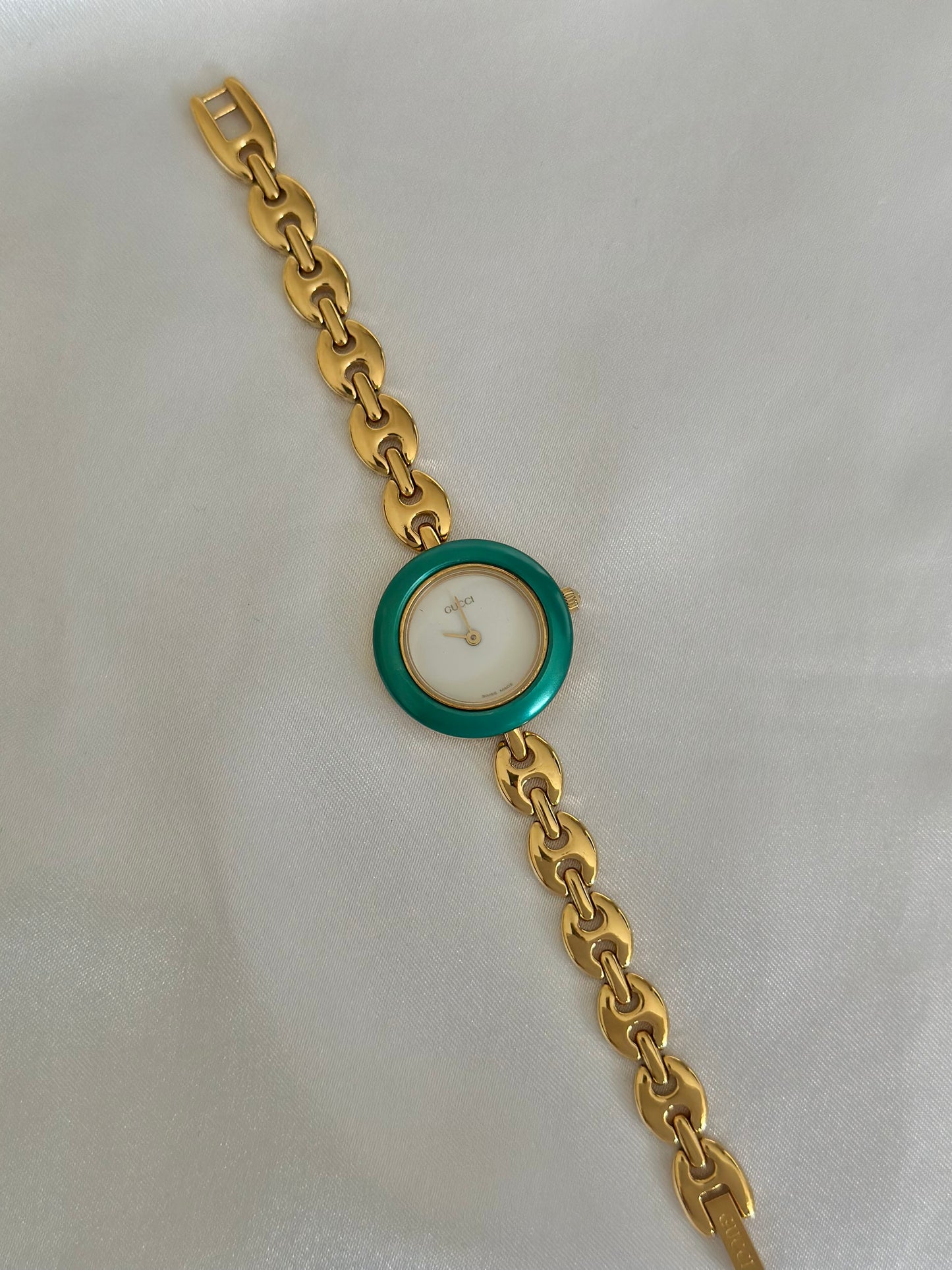 Vintage 1200L Gucci Watch