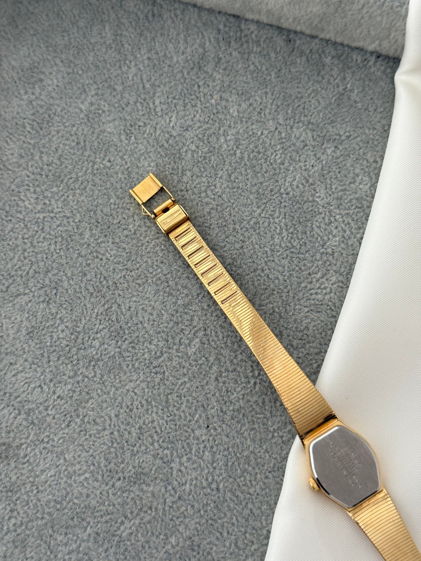 Vintage Accurist Watch